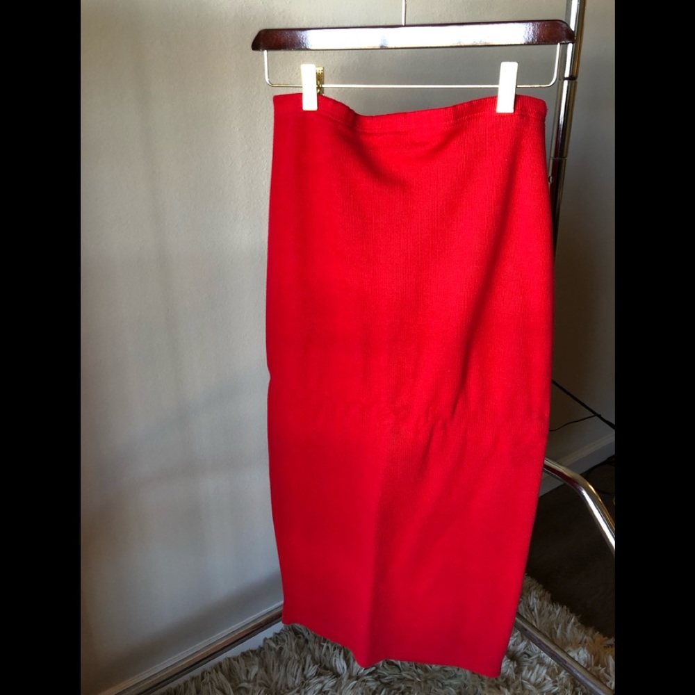 Vintage Express Tricot Red Pencil Skirt